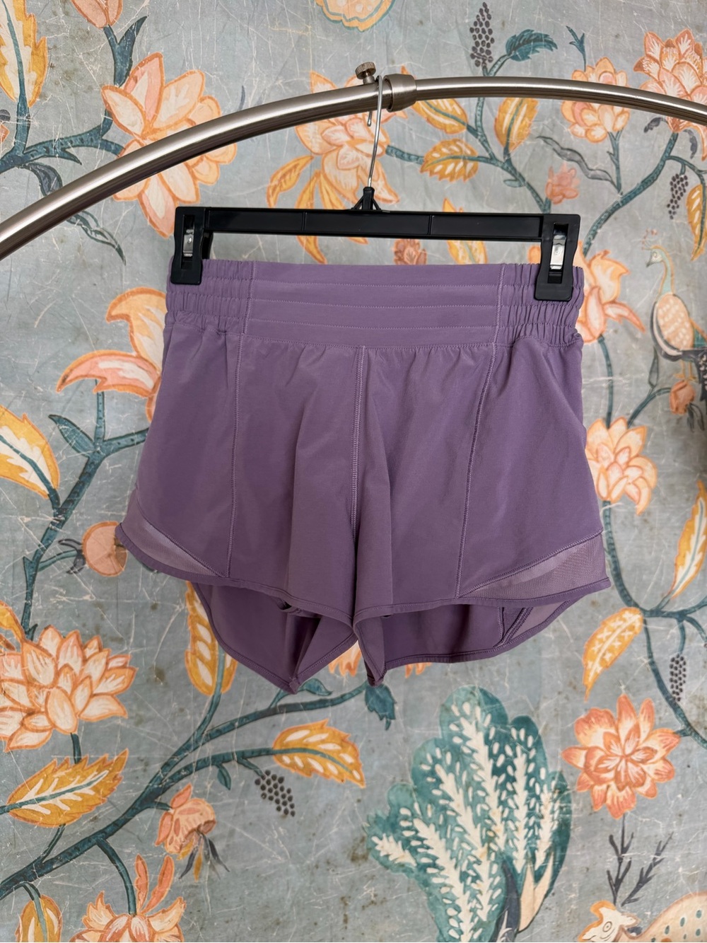 Lululemon Track That High-Rise Lined 2.5” Shorts Size 4 Purple